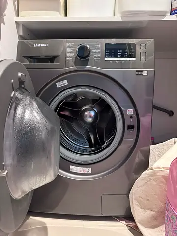 Samsung 8kg washer 6kg dryer 2in1 washing machine same like new condition for sale