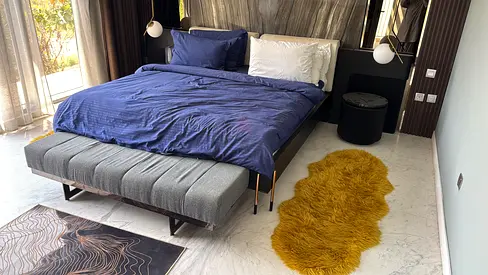 Top Quality Ebarza bed with side table and with mattress like new