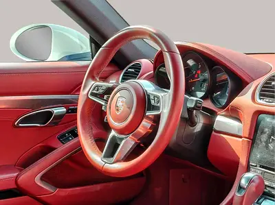 2019 Porsche CAYMAN — фото 10