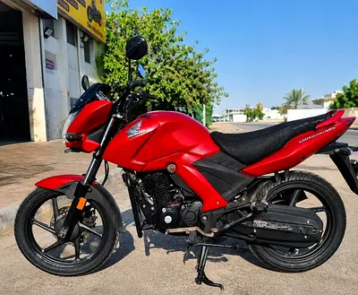 2022 Honda Unicorn 160cc offer price 2800 Aed