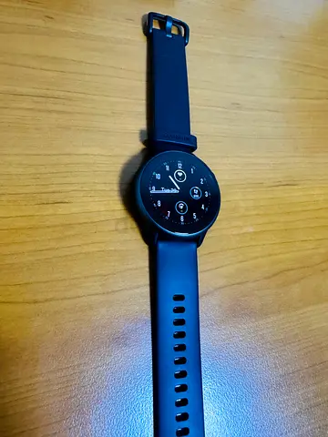 Brand new Garmin Vivoactive 6 watch Black