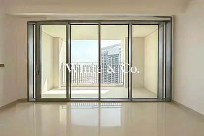 MOTIVATED | HIGH FLOOR | LARGEST LAYOUT