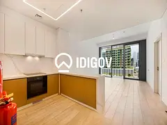 Ready to Move in | Park View | Balcony