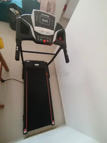 Sparnod STH-1200 treadmill for home