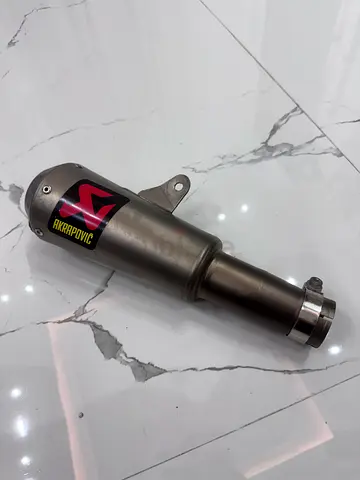Yamaha YZF-R6 Akrapovič Slip-On Exhaust