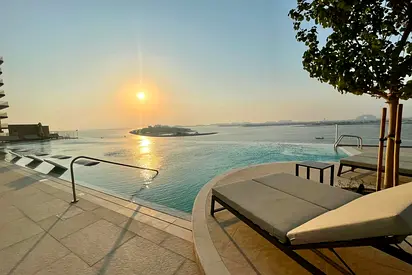 Corner Layout | Full Palm View | Private Beach