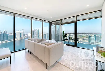 Burj Khalifa & Canal View I Furnished I High Floor