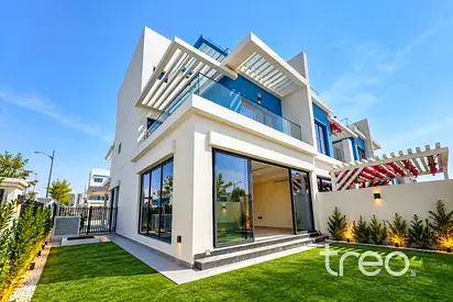 Near Pool | Private Garden | Corner Plot
