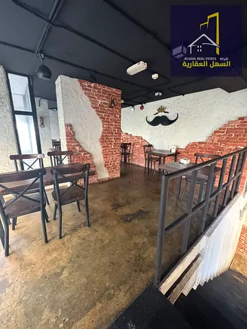 : "A distinctive restaurant in a very prime location, fully equipped with equipment and furniture for rent at a