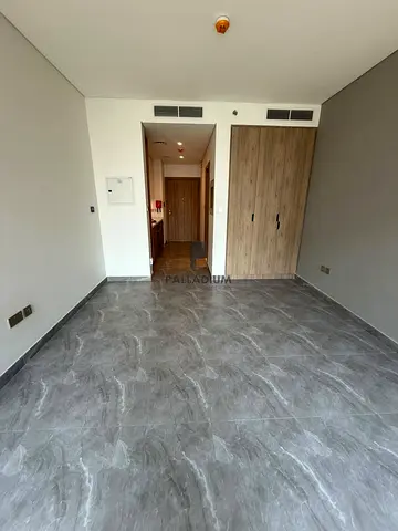 High floor | Modern Studio | Amazing View |