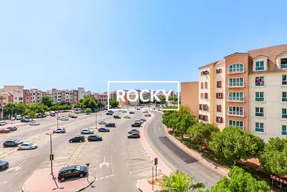 Vacant | Great Location | Well-Maintained