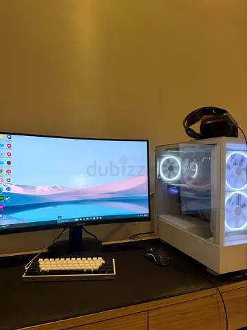 Gaming PC plus monitor