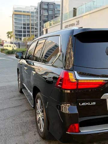 2016 Lexus LX-SERIES — фото 3