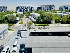 Modern Layout 1BR Balcony Two Bath Gym Pool Parking Available