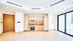 Vacant | Modern | Spacious Layout | Prime Location