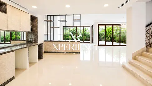 BIGGEST PLOT | CORNER UNIT | VACANT | WELL MAINTAINED