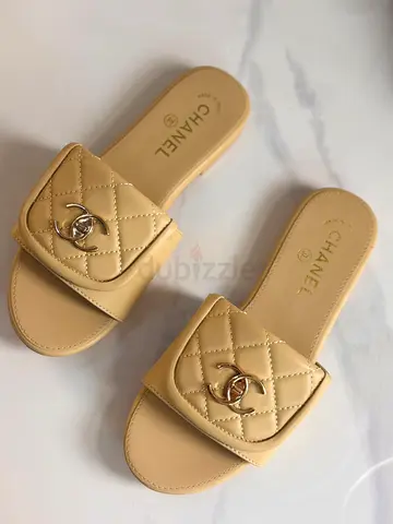 Chanel beige quilted leather slides - size 36 to 41