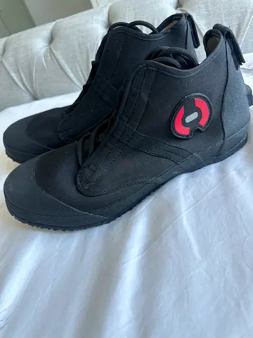 Hollis divers shoes size EU 47