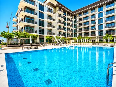 COMMUNITY EXPERT | BRAND NEW | SPACIOUS UNIT |
