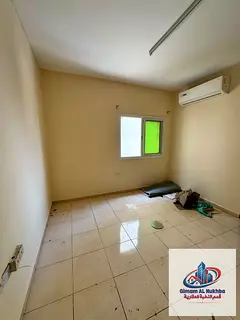 Very spacious studio in Al Majarra with a separate kitchen, private bathroom, split AC, central gas