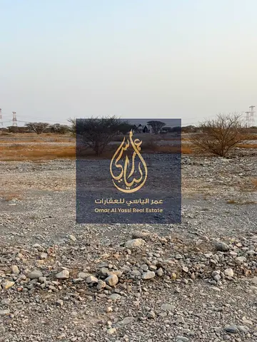 أرض سكنية استثمارية زاوية | 2,422 قدم² | G+2 | شارع 15 متر | 408,000 درهم