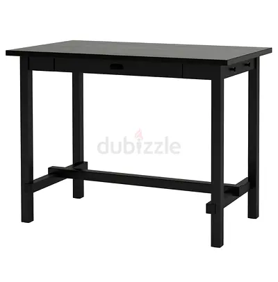Dining tables with 4 chaira