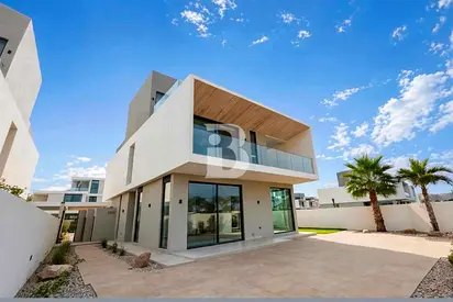 4 BR Villa | Single Row | Contemporary