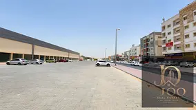 Massive Commercial new Showroom with Mezzanine | Main Road Location | Near China Mall