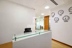 Upgraded Office | Fitted Pantry | Large Layout