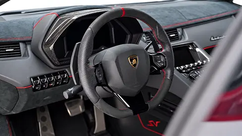 2016 Lamborghini AVENTADOR thumbnail 18