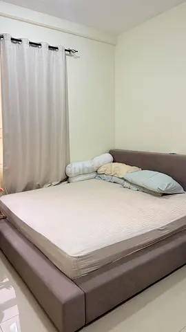 King size bed - grey