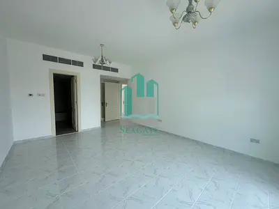 Spacious 4-Bedroom + Maid's Villa /private garden /Shared Pool