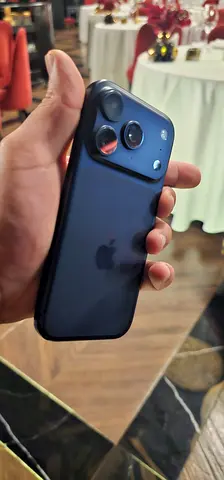 iPhone 17 pro blue in good condition