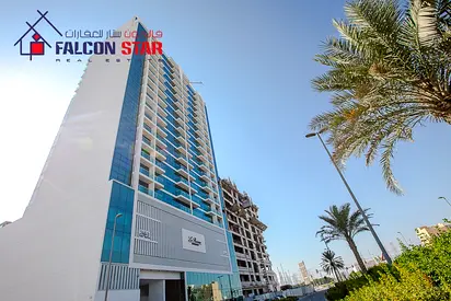 High Rental Potential | Luxury 1 Bed l Furnished - Excellent Location