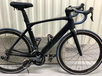 Used road bike - Trek Madone 10, 51” frame! carbon frame, aero bars, ready to ride Gen 6 2018