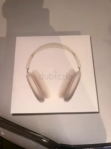 Apple AirPods Max 2 (Starlight) — Brand New Sealed