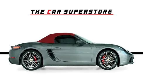 صورة 9 لـ 2017 Porsche 718