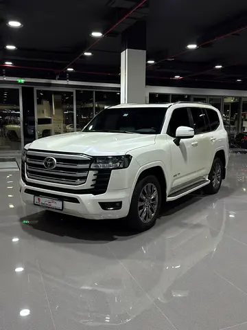 GXR TWIN TURBO GCC FULL OPTIONS UNDER WARRANTY