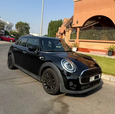 2021 MINI Cooper | GCC | 58K km | AGMC Serviced | No Accidents | Single Owner