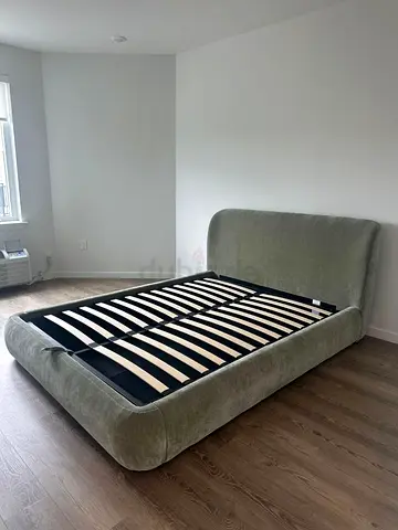 Light green velvet fabric queen hydraulic storage bed