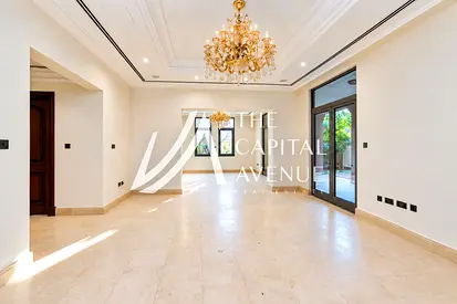 Huge Plot | Corner Unit | Private Garden