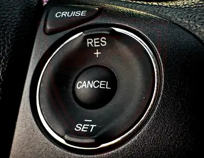 2021 Honda HR-V — миниатюра 13