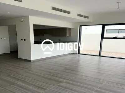 Corner Unit | 4BR + MAID | FAMILY LIVING