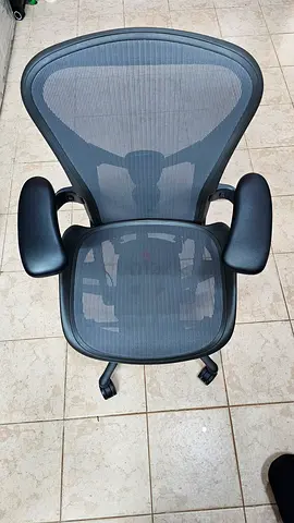 Herman Miller Remastered Chair fully loaded like new condition