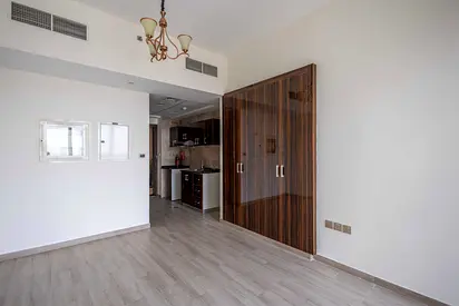Lowest Price in JVT - Higher Floor - Viewing Anytime