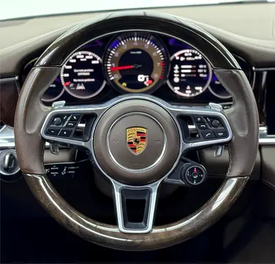 2018 Porsche PANAMERA — фото 7