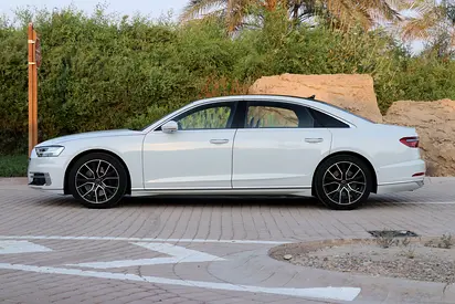 صورة 7 لـ 2019 AUDI A8