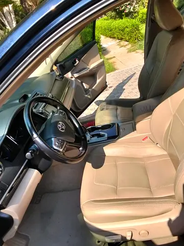 Well maintained Toyota Camry Royal Blue for sale