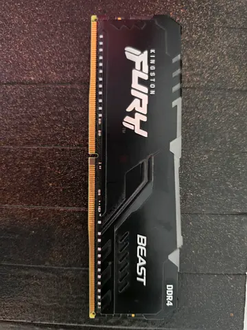 Kingston Fury RGB DDR4 32GB 3600MTS RAM