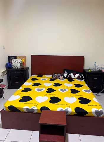 Queen size bed with mattress for sale